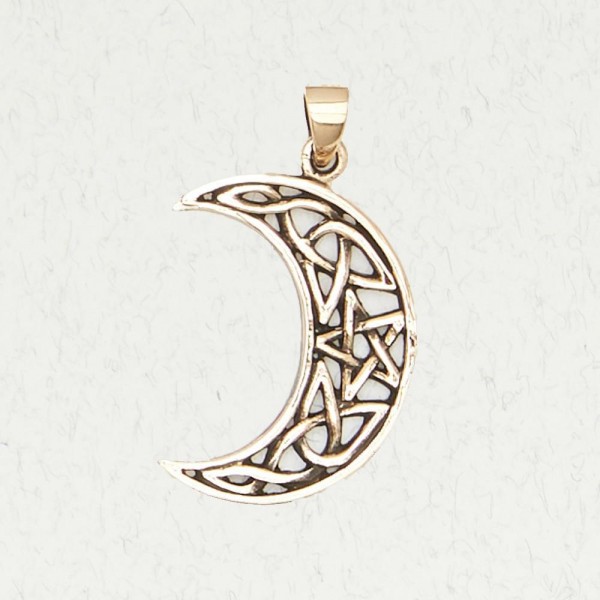 Pentacle in Celtic Moon